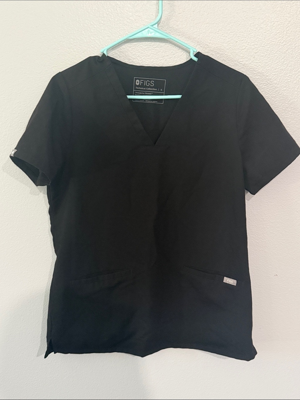 FIGS Women's Black Short Sleeve V-Neck Scrub Top